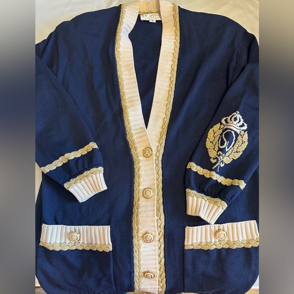 ST JOHN COLLECTION Coat of Arms Crest Logo Cardigan Sweater Medium to Large